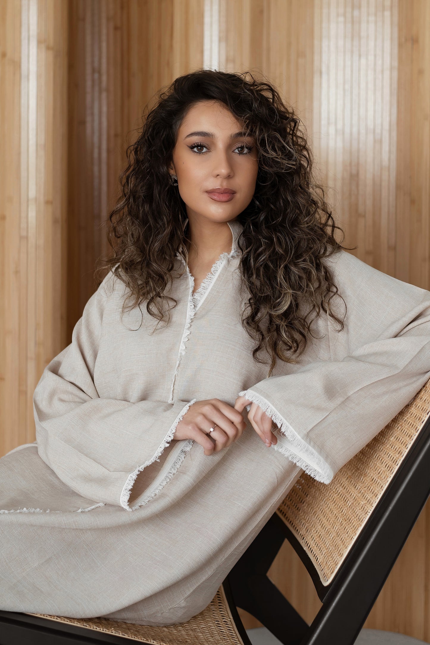 Abaya LINA