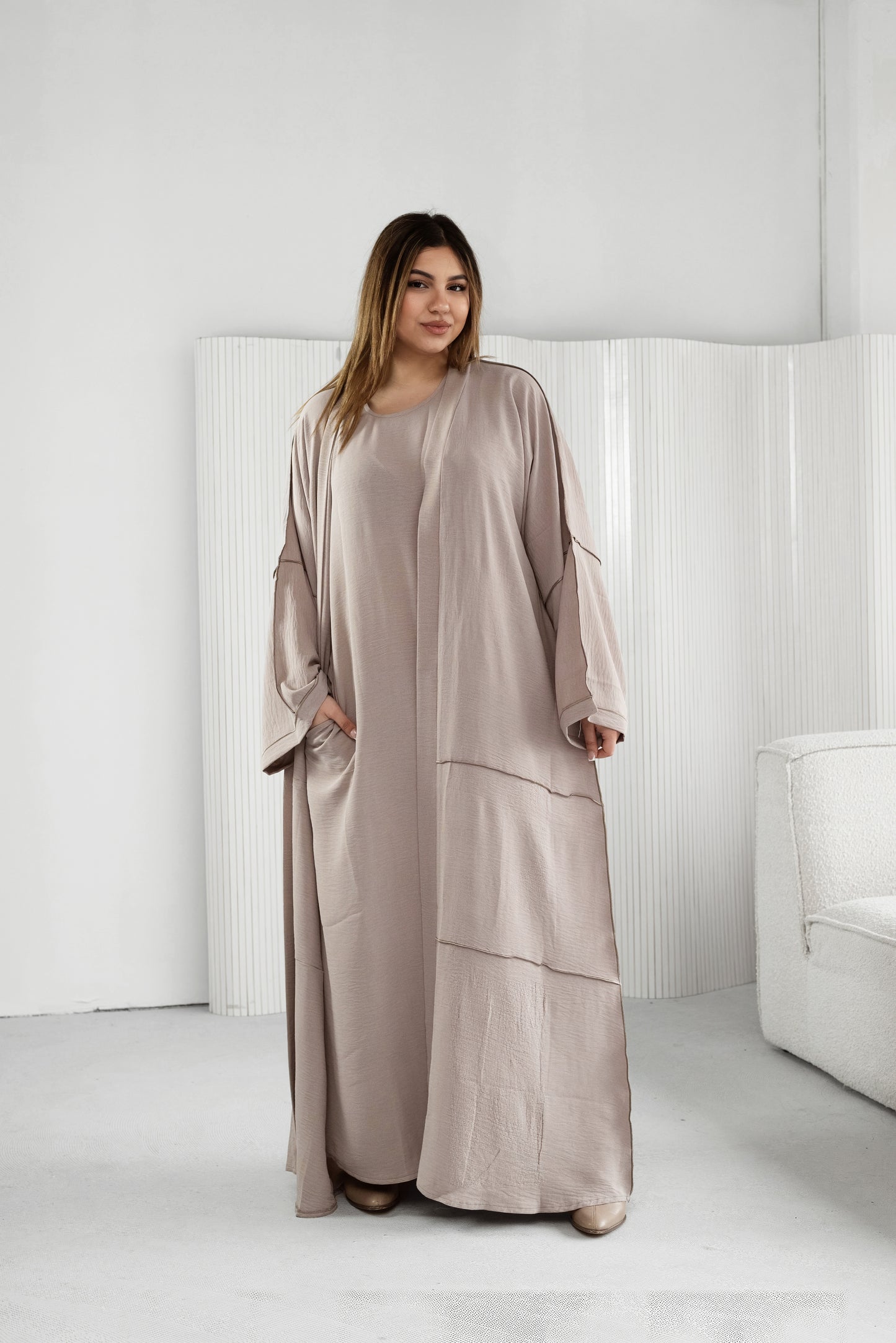 Abaya Lia