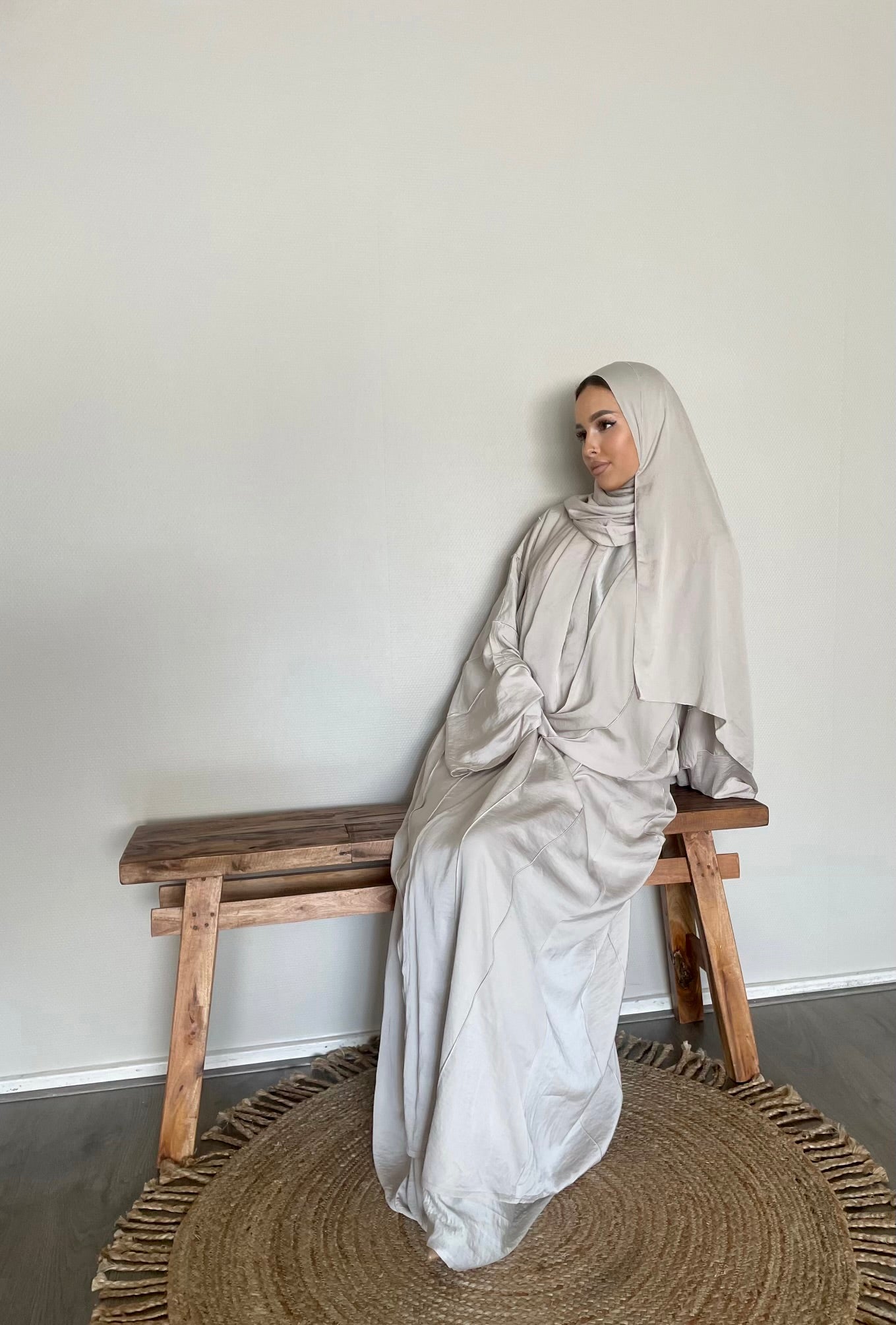 Abaya Amira Stone