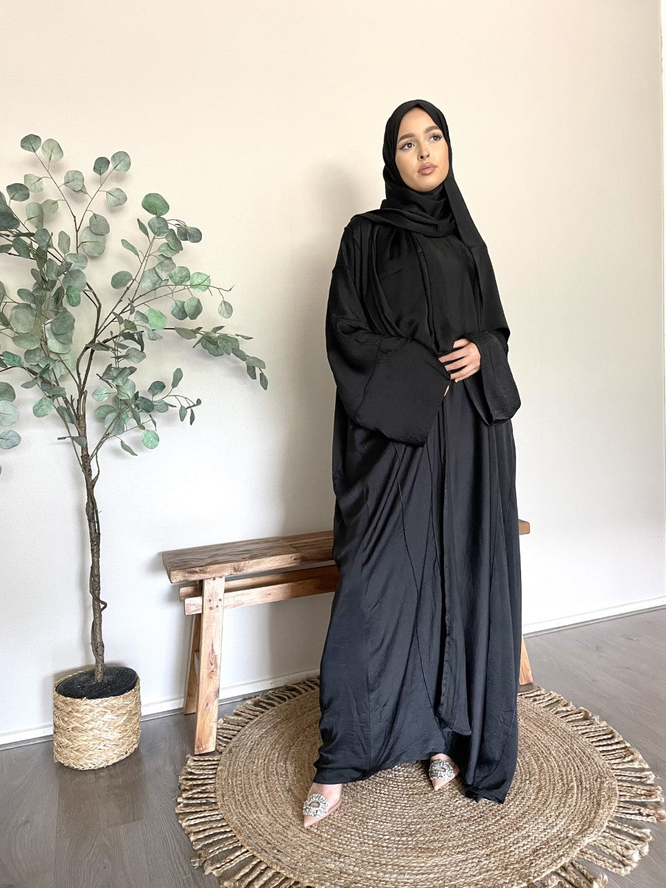 Abaya Amira Carbon Black