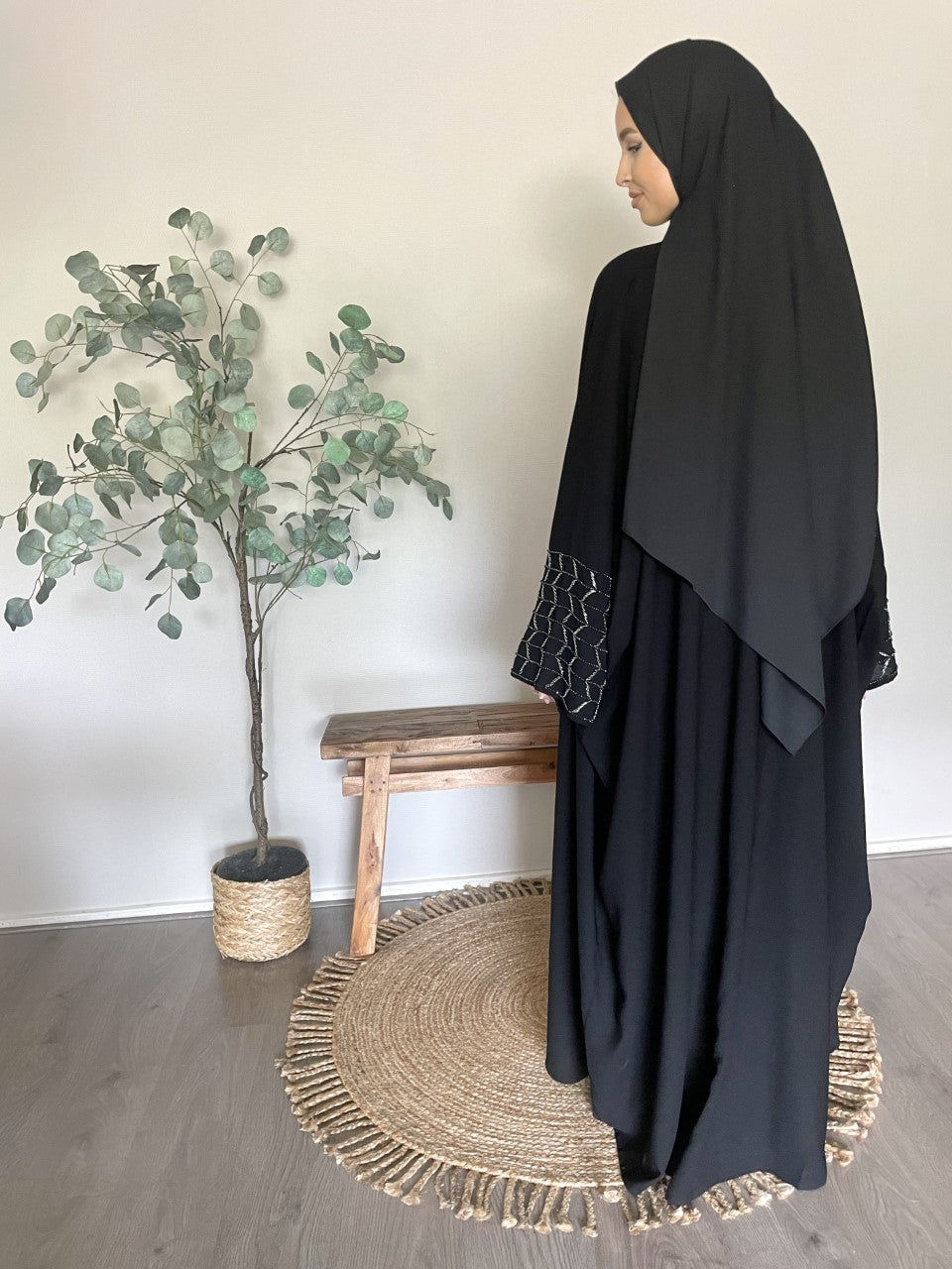 Abaya Bahraini