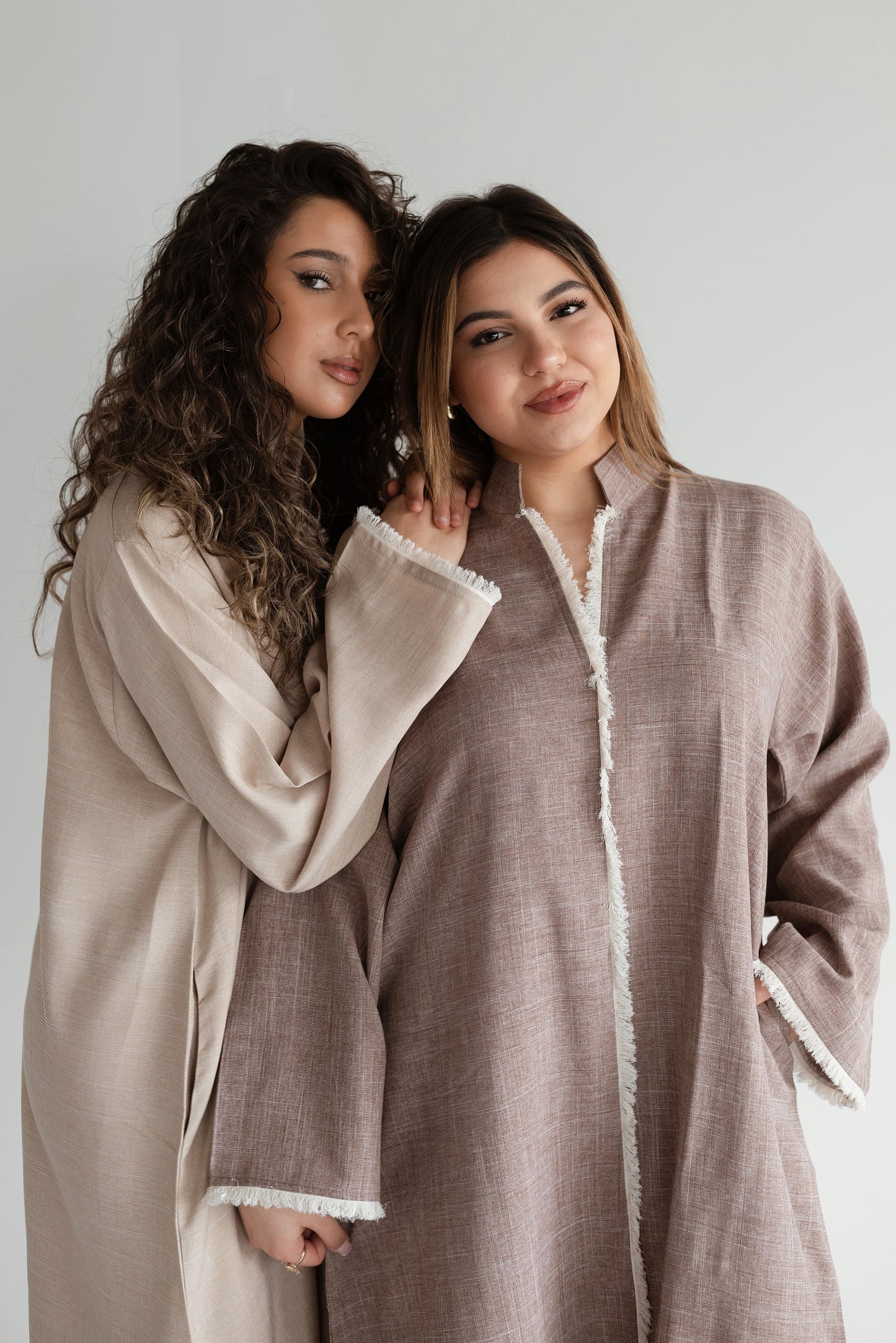 Abaya LINA