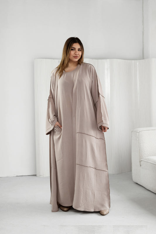 Abaya Lia