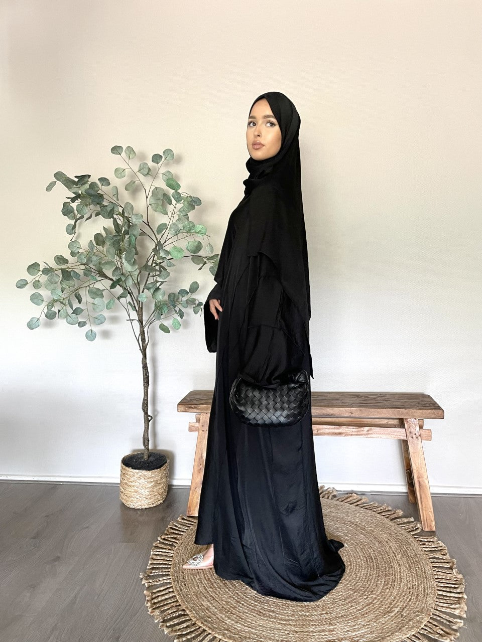 Abaya Amira Carbon Black