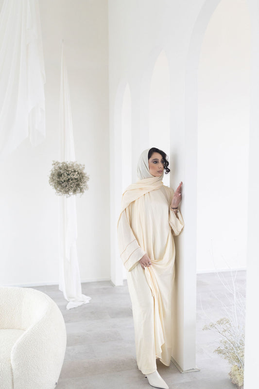 Abaya Valia